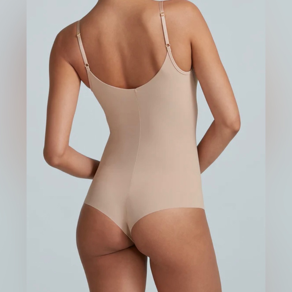 NWT Commando. Classic Cami bodysuit. S/M - Picture 3 of 7